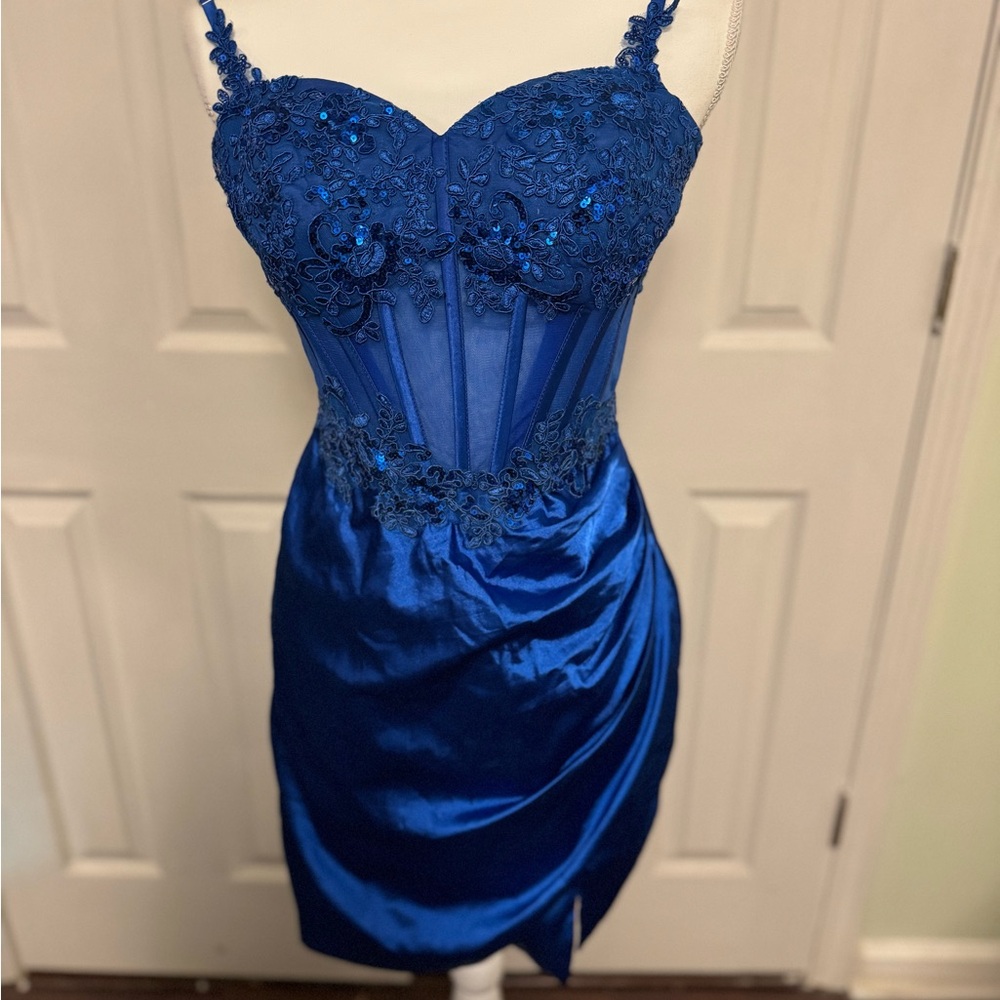 Elegant Blue Lace Dress